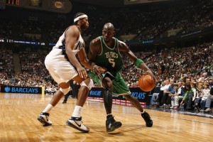 hth中国官网-热火后场新星继续展现攻击力，防守仍需提高，热火宣布新星无限期离队 他在直播中种族歧视