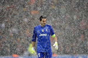 华体会官网下载-传奇对决：詹姆斯和杜兰特的巅峰对抗！，詹姆斯跟杜兰特第一次对决的数据